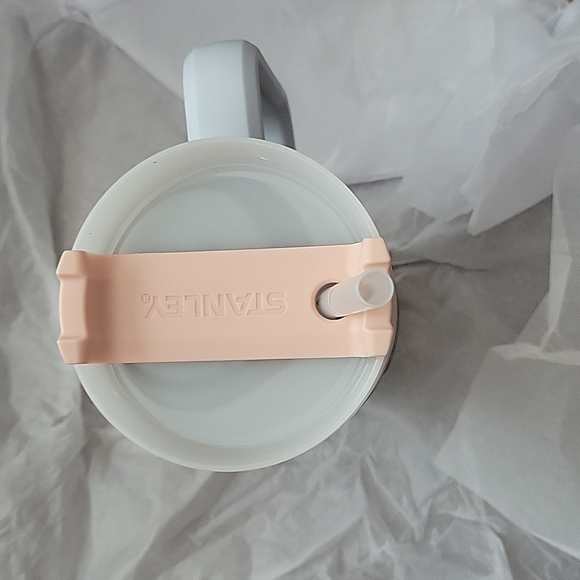 NWT Stanley Adventure Quencher Tumbler 40oz - Picture 4 of 5